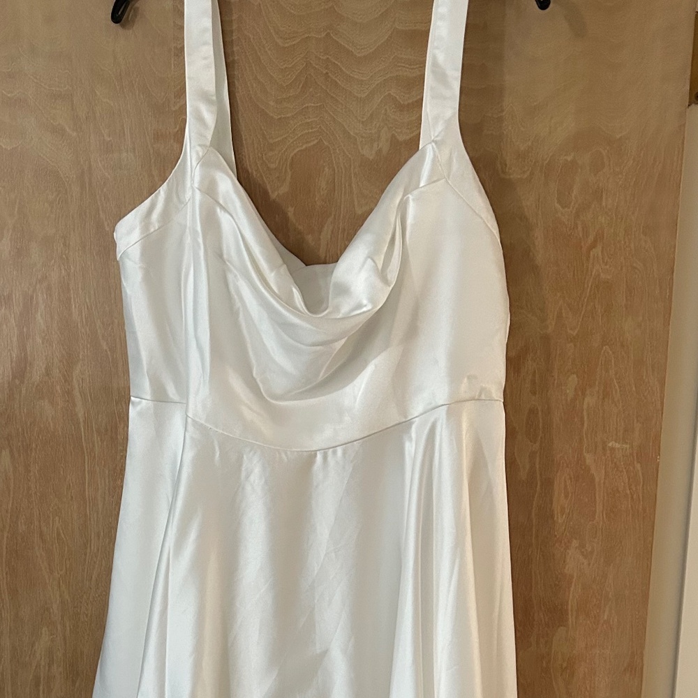 David’s Bridal Gown Sz 18